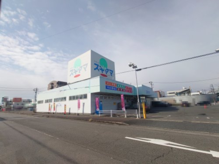 ドラックストア　ドラッグスギヤマ　城東店（ドラッグストア）まで589m