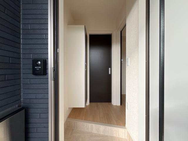 玄関　玄関（イメージ）