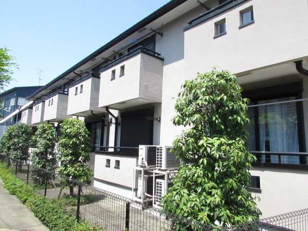 エントランス　【女性のお一人暮らしでも安心のセキュリティ♪】