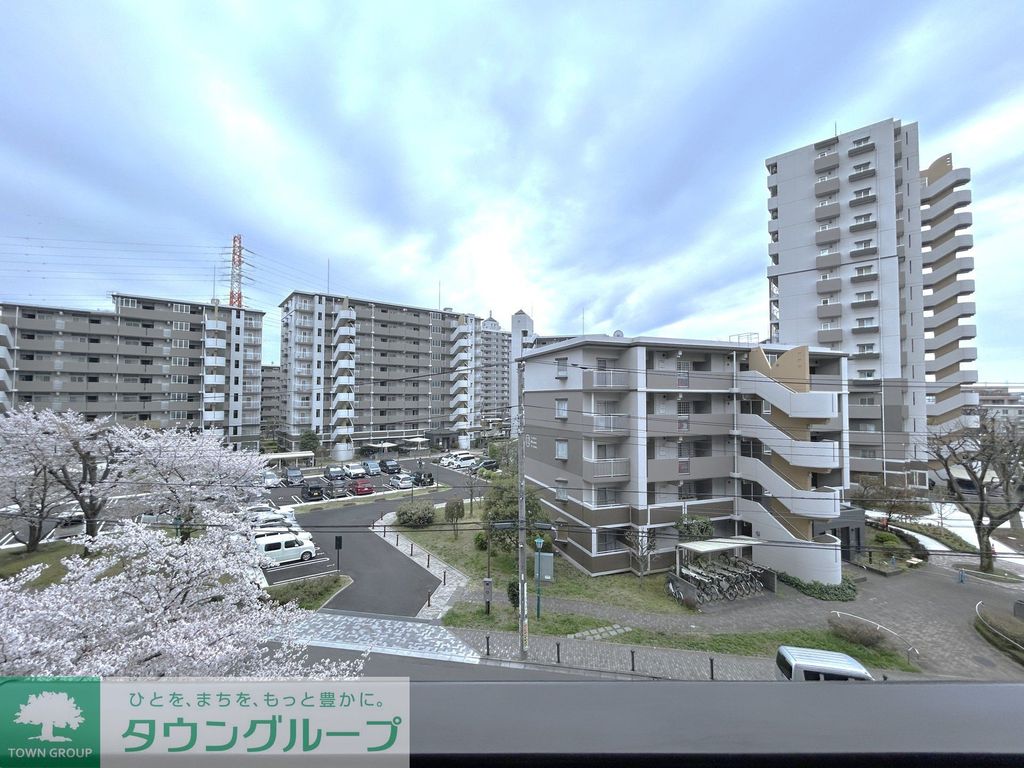 その他　バルコニーからの眺望：４階