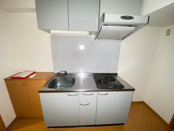 キッチン　※別部屋の写真です