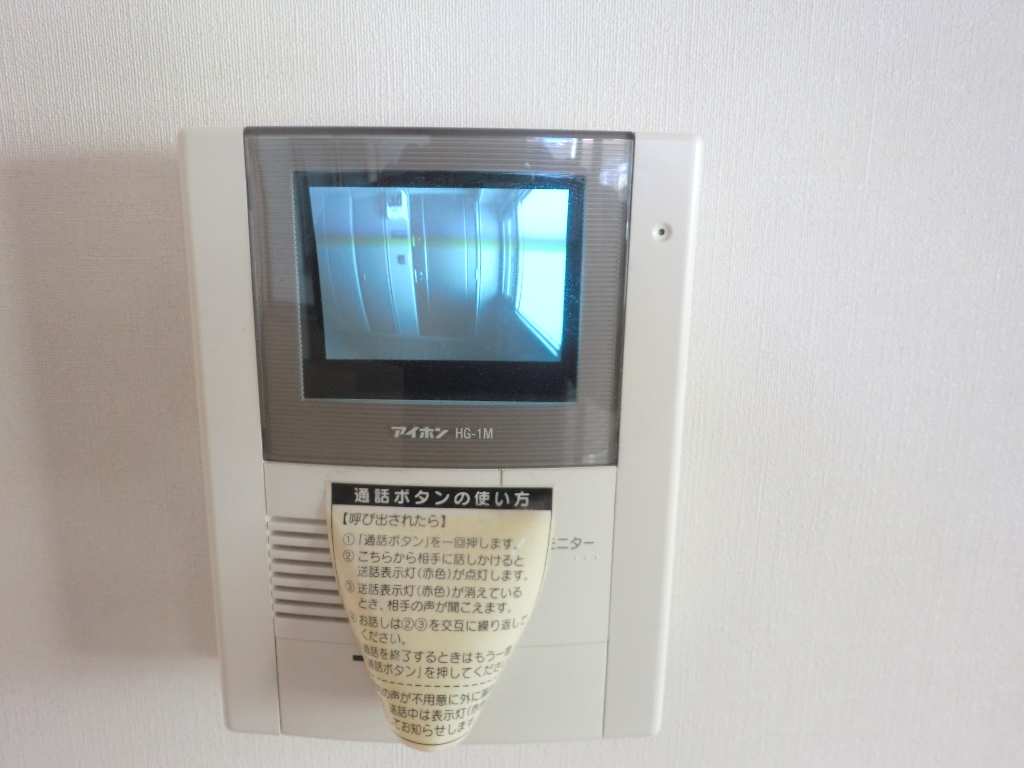 セキュリティ　※別部屋参考写真☆モニター付インターホンで安心ですネ☆