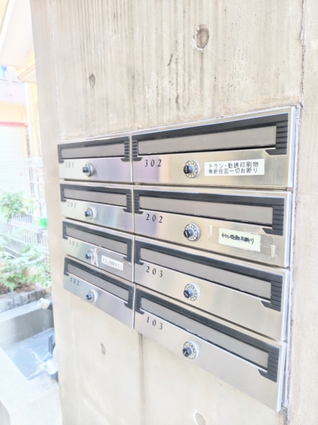 エントランス　☆ダイヤル式メールBOXあり☆