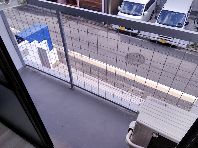 バルコニー　同建物同号室の室内写真です。(201号室)