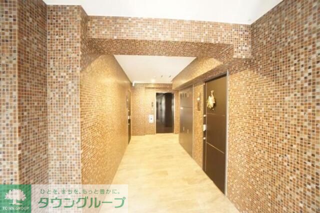 エントランス　部屋探しは株式会社　タウンハウジング　までお気軽にお問合せ…