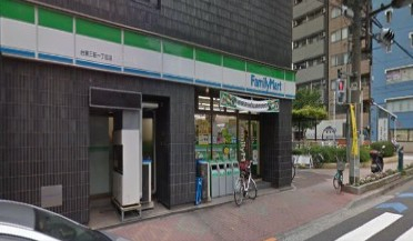 コンビニ　ファミリーマート 台東三筋一丁目店（コンビニ）まで469m