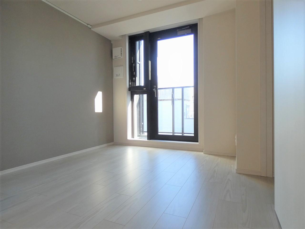 居室・リビング　内観1