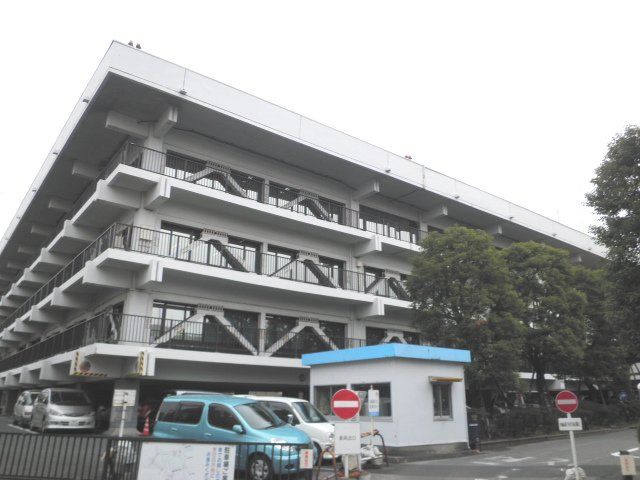 役所　葛飾区役所（役所）まで584m