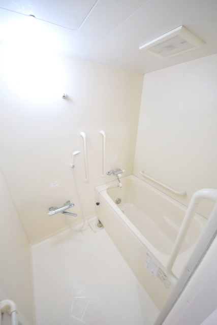 バス・シャワールーム　～今日も一日お疲れ様です～