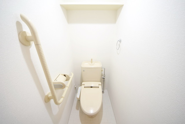 トイレ　～ほっと一息っ～別号室参考写真