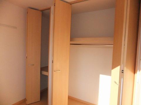 収納　クローゼット