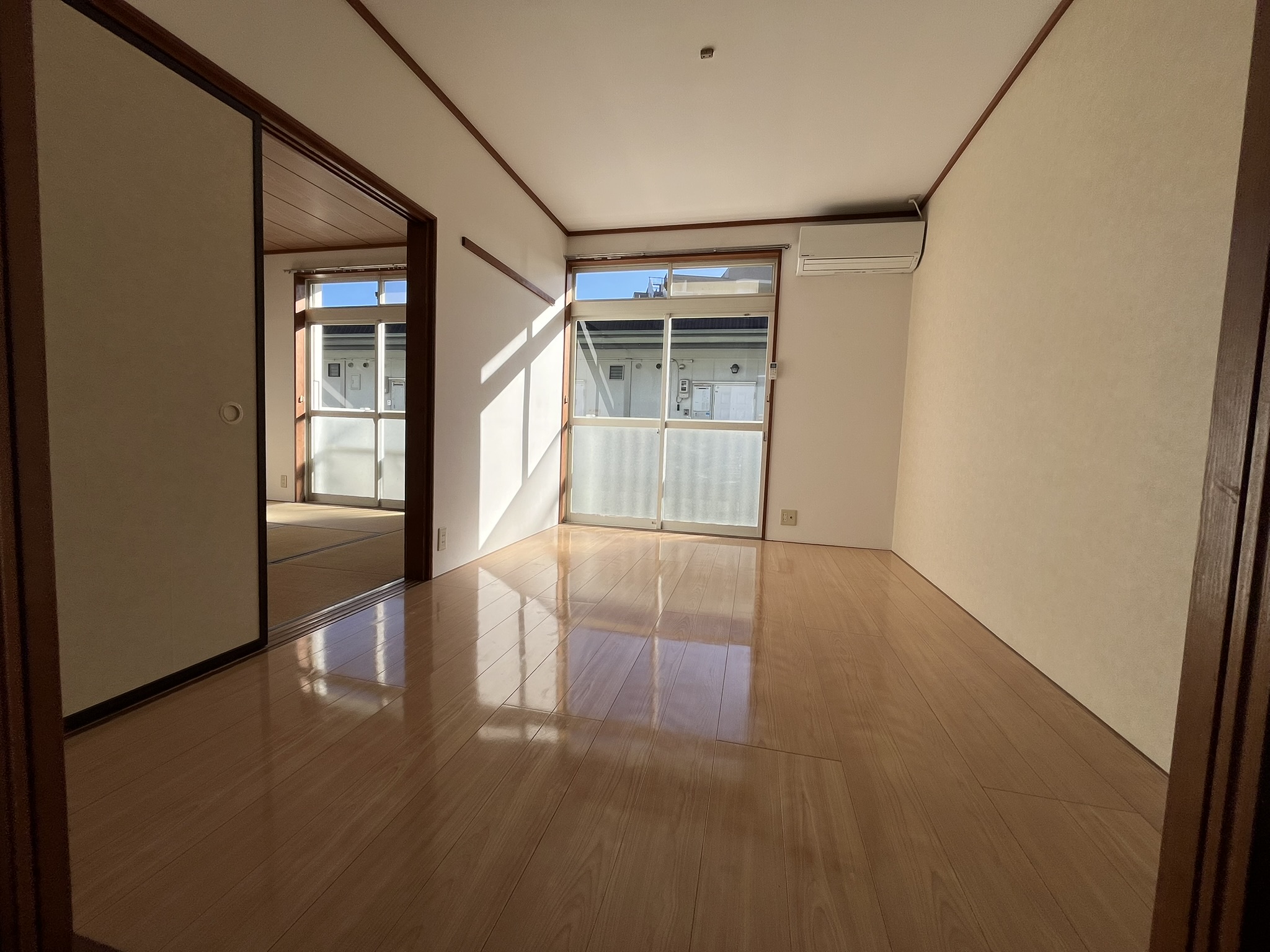 居室・リビング　採光良好