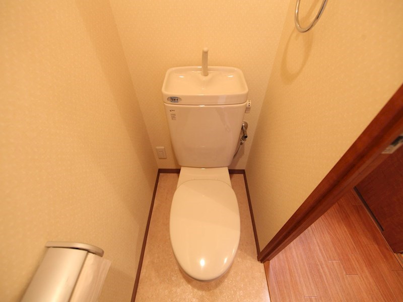 トイレ　洋式トイレ（温水洗浄便座設置可）