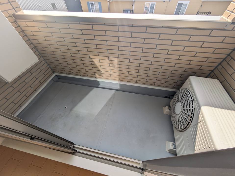 バルコニー　バルコニー