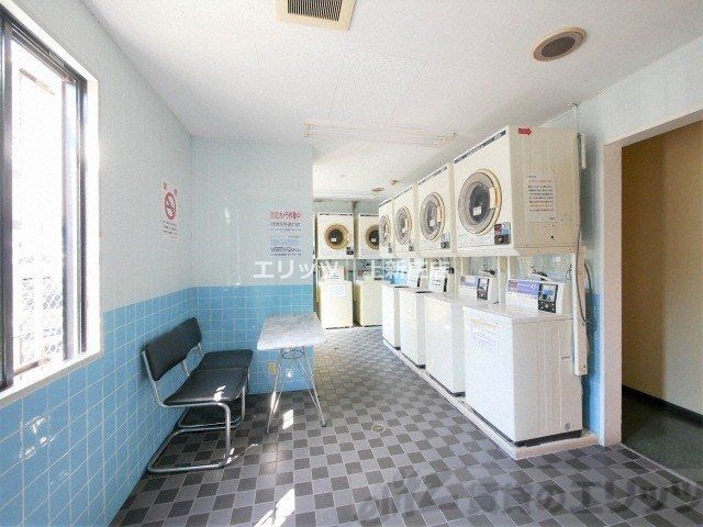 その他　エントランス