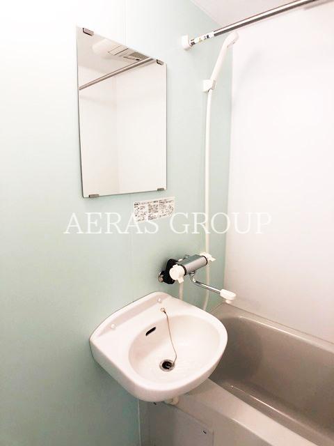 洗面設備　別部屋同仕様タイプ