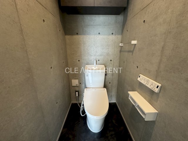 トイレ　シャワー機能付きトイレ