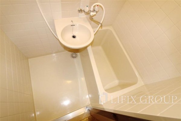 バス・シャワールーム　風呂