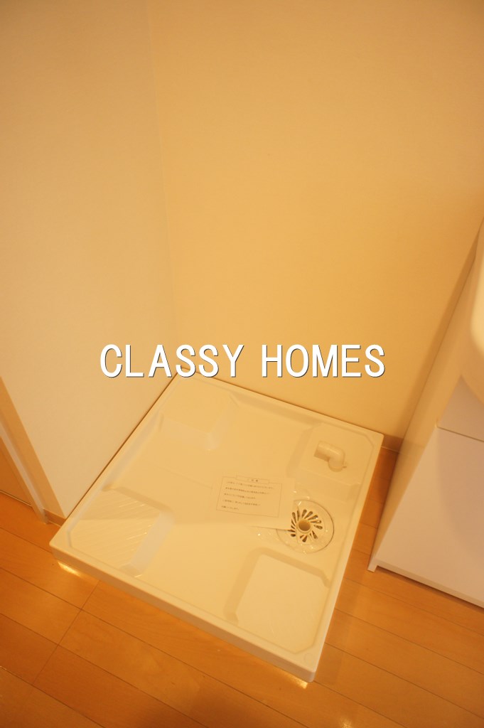 その他部屋・スペース　2010年竣工　リュクス高輪台：洗濯機置き場