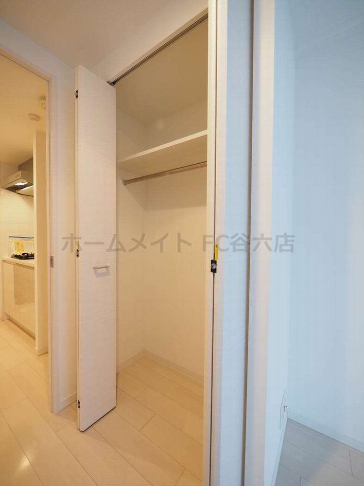 収納　サムティ本町橋IIMEDIUS