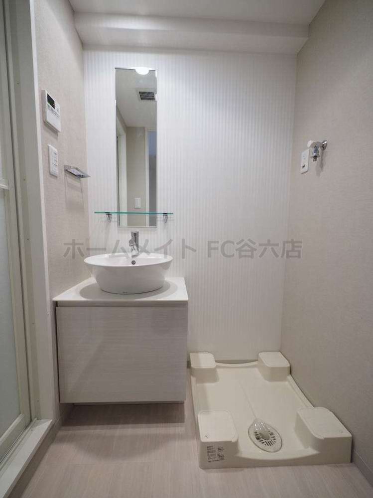 洗面設備　サムティ本町橋IIMEDIUS