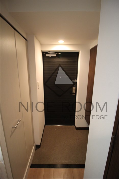 玄関　エスリード大手前　玄関