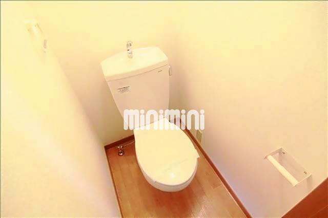 トイレ　清潔感あるトイレです