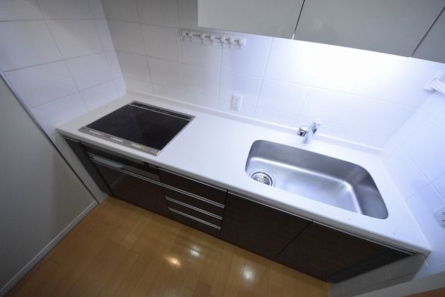 キッチン　★参考写真・部屋により内装が異なります★