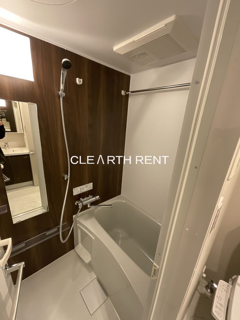 バス・シャワールーム　同タイプ別住戸写真となります。現況と異なる場合がございます。