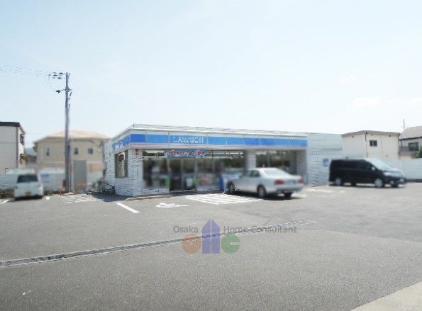 コンビニ　ローソン 八尾弓削町店（コンビニ）まで877m