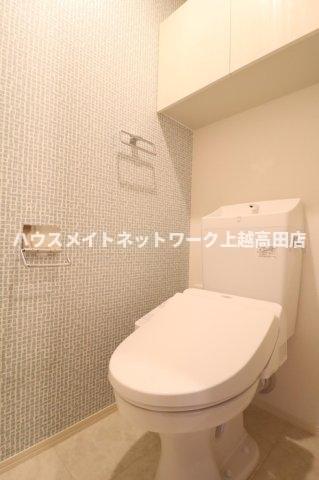 トイレ　温水洗浄暖房便座