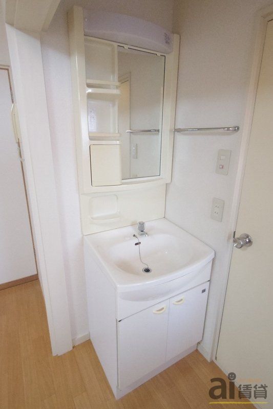 洗面設備　※同仕様写真です