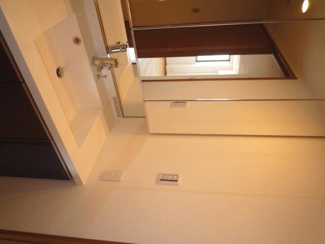 洗面設備　洗面化粧台