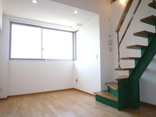 居室・リビング　リビング