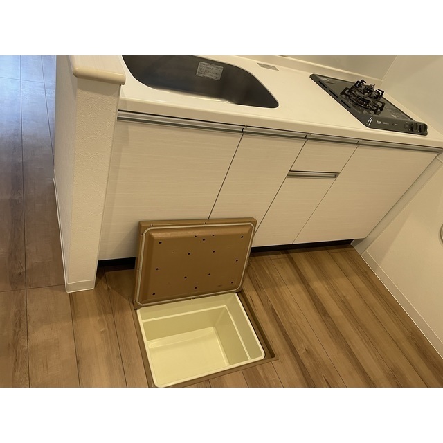 収納　床下収納