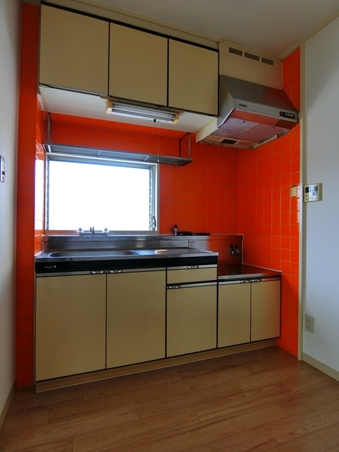 キッチン　※同物件別部屋参考写真