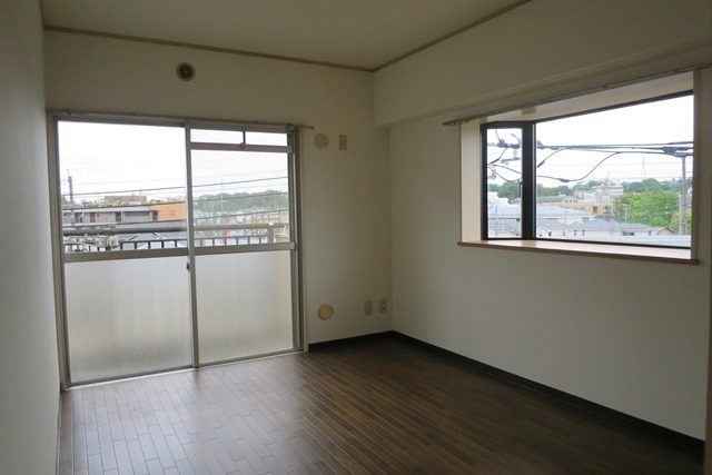 居室・リビング　※同物件別部屋参考写真