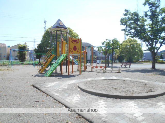 公園　竜万公園（公園）まで550m