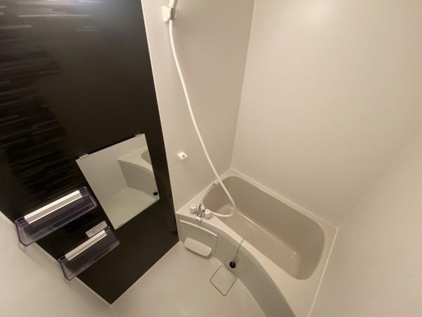 バス・シャワールーム　キレイな浴室！