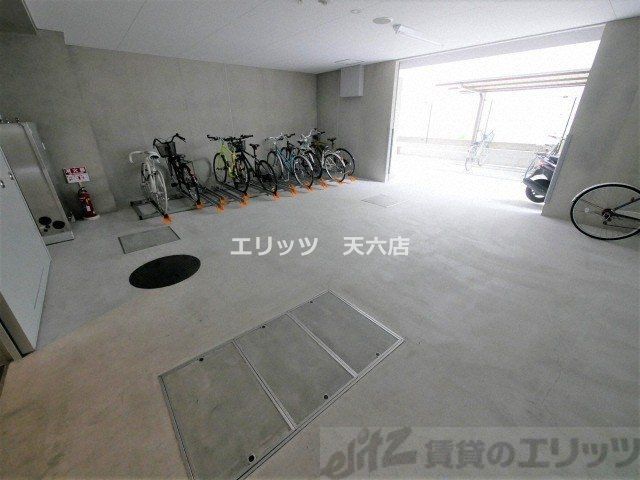 駐車場　駐車場