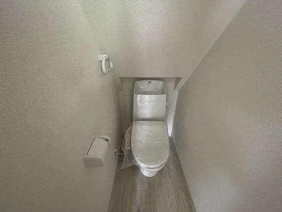 トイレ　※別部屋の写真です