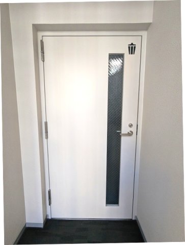 エントランス　24時間利用可能なゴミ置場です