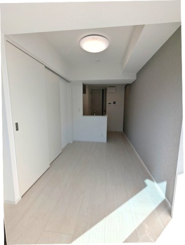 その他設備　フロアにより、ナチュラルとホワイトの内装がお選び頂けます イ