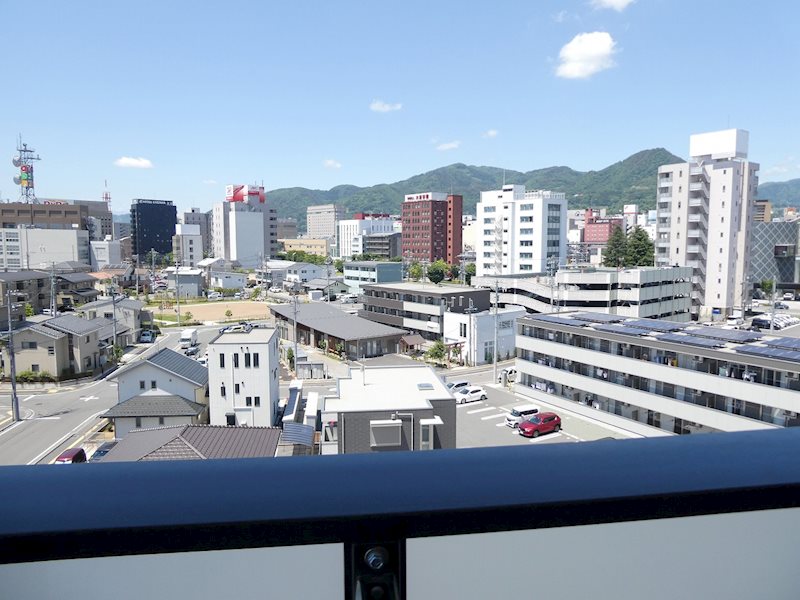 眺望　画像は704号室です（参考）