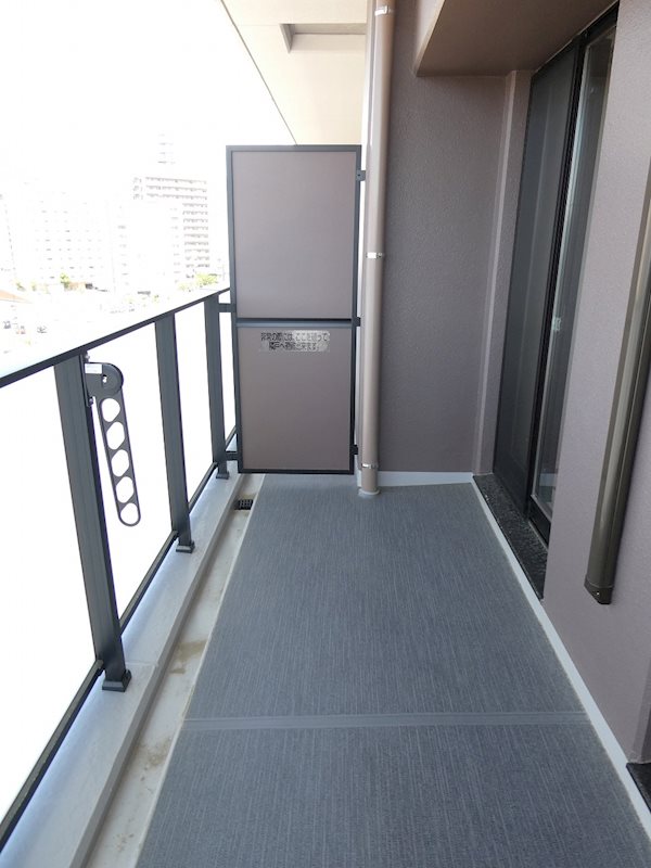 バルコニー　画像は704号室です（参考）