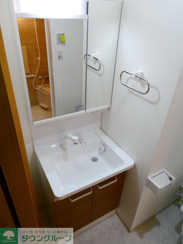 洗面設備　★清潔感のある洗面台★