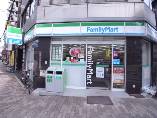 コンビニ　ファミリーマート 立売堀一丁目店（コンビニ）まで338m