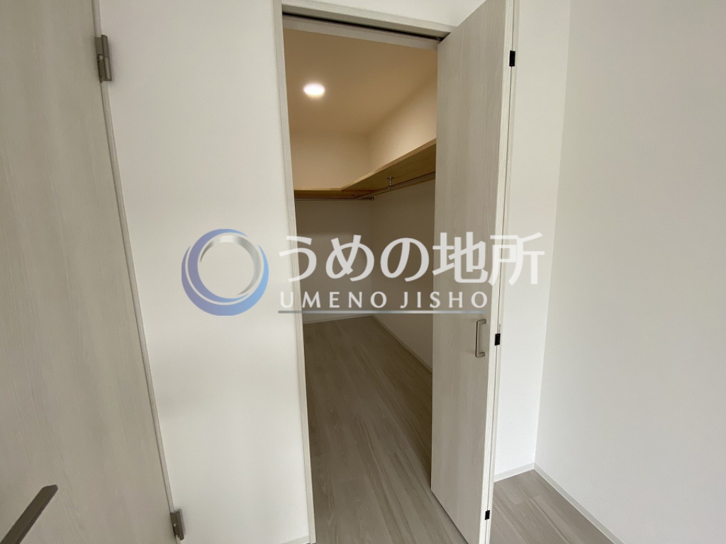 収納　洋室1収納