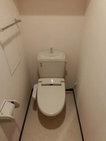 トイレ　★シャワートイレ★