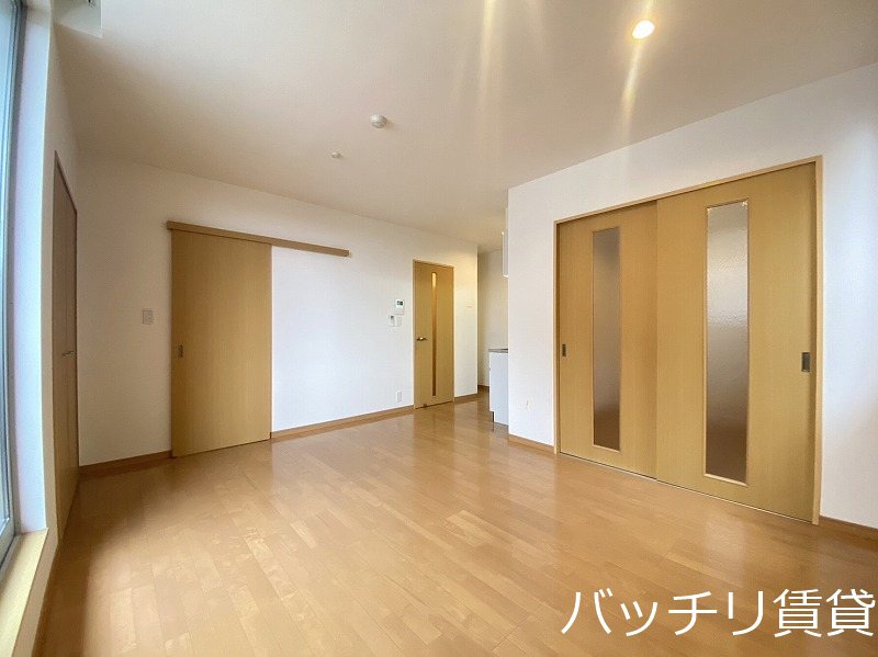 居室・リビング　＊画像は同型タイプの為、現状を優先いたします